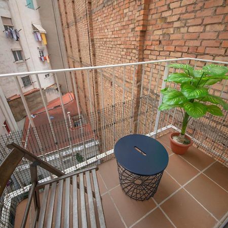 You Stylish Sagrada Familia Apartments Барселона Екстер'єр фото
