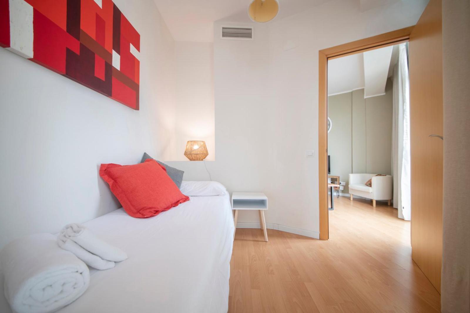 You Stylish Sagrada Familia Apartments Барселона Екстер'єр фото
